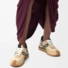 Flow Runner in nylon and suede Gold/Black Flow Runner in nylon and suede Gold/Black