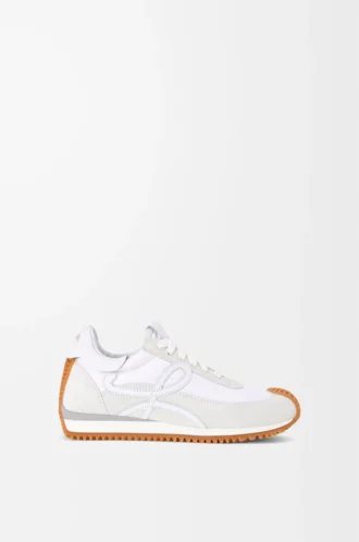 Flow Runner in nylon and suede White