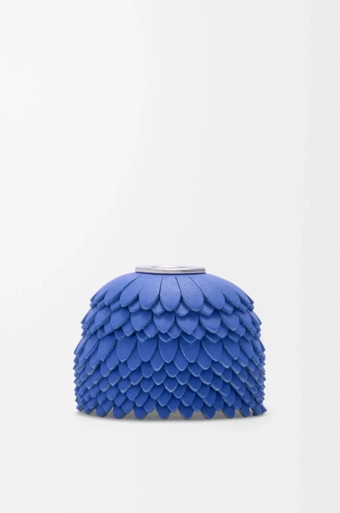 Flower charm in calfskin Seaside Blue Flower charm in calfskin Seaside Blue