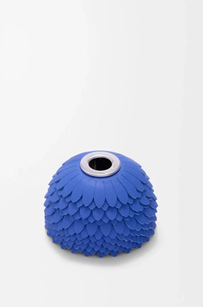 Flower charm in calfskin Seaside Blue Flower charm in calfskin Seaside Blue