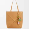 Flower dice in classic calfskin Apple Green Flower dice in classic calfskin Apple Green