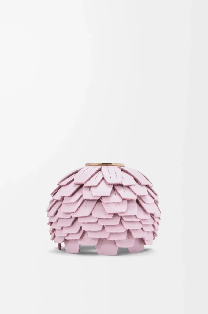 Flower dice in classic calfskin Light Pink Flower dice in classic calfskin Light Pink