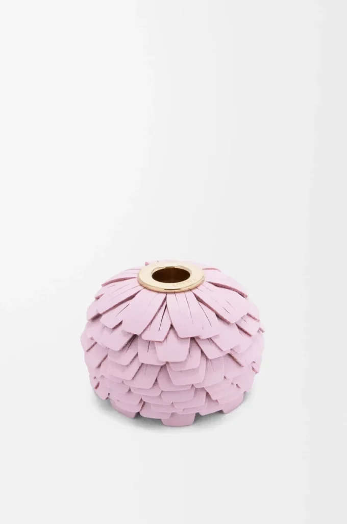 Flower dice in classic calfskin Light Pink Flower dice in classic calfskin Light Pink