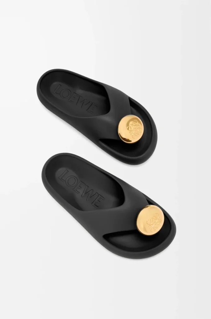 Foam Pebble sandal Black/Gold