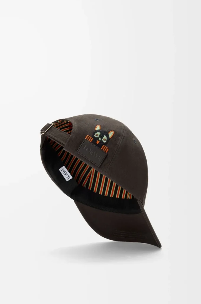 Futurist Cat cap in cotton Brown/Black Futurist Cat cap in cotton Brown/Black