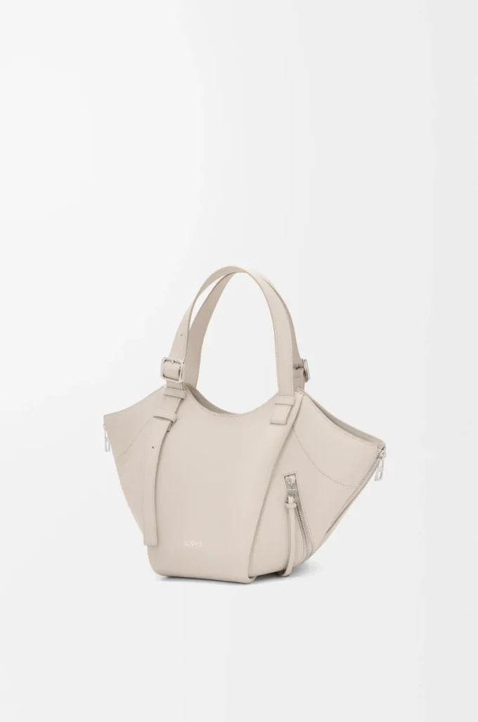 Hammock Flip bag in classic calfskin Light Ghost Hammock Flip bag in classic calfskin Light Ghost