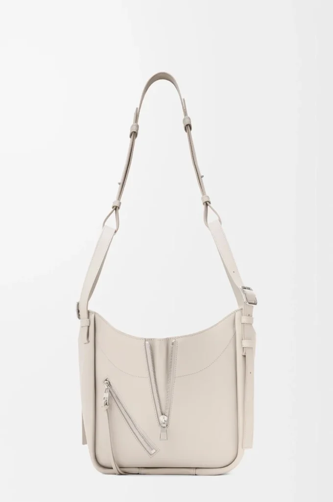Hammock Flip bag in classic calfskin Light Ghost Hammock Flip bag in classic calfskin Light Ghost