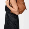 Hammock Flip bag in classic calfskin Squirrel Hammock Flip bag in classic calfskin Squirrel