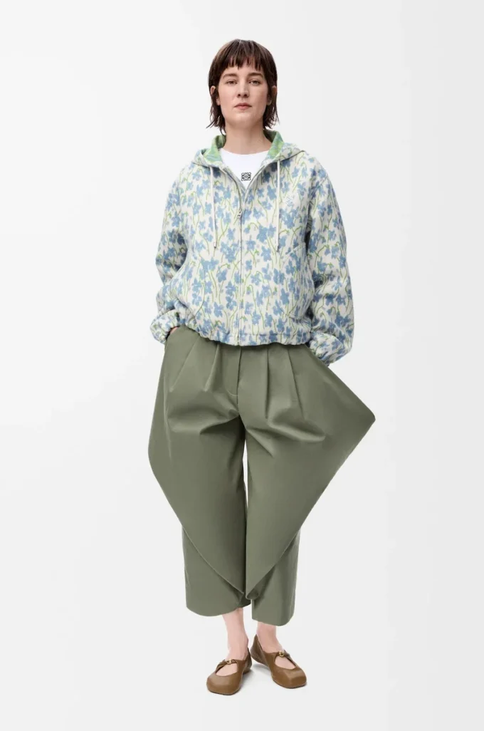 Hooded jacket in wool and cotton White/Blue Hooded jacket in wool and cotton White/Blue