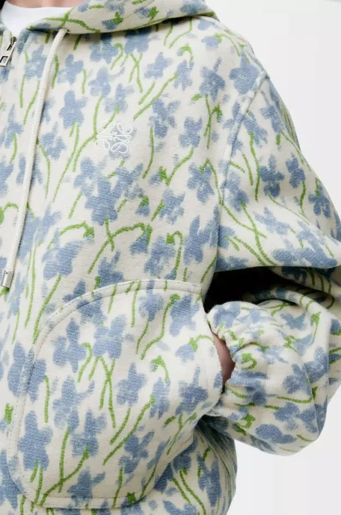 Hooded jacket in wool and cotton White/Blue Hooded jacket in wool and cotton White/Blue