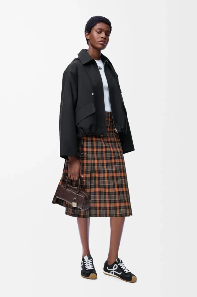 Hooded parka in cotton Black Hooded parka in cotton Black