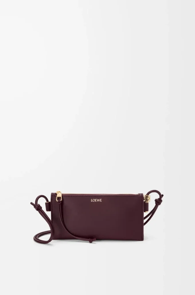 Joya pouch in nappa calfskin Dark Burgundy Joya pouch in nappa calfskin Dark Burgundy