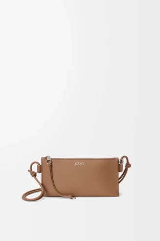 Joya pouch in nappa calfskin Mocha