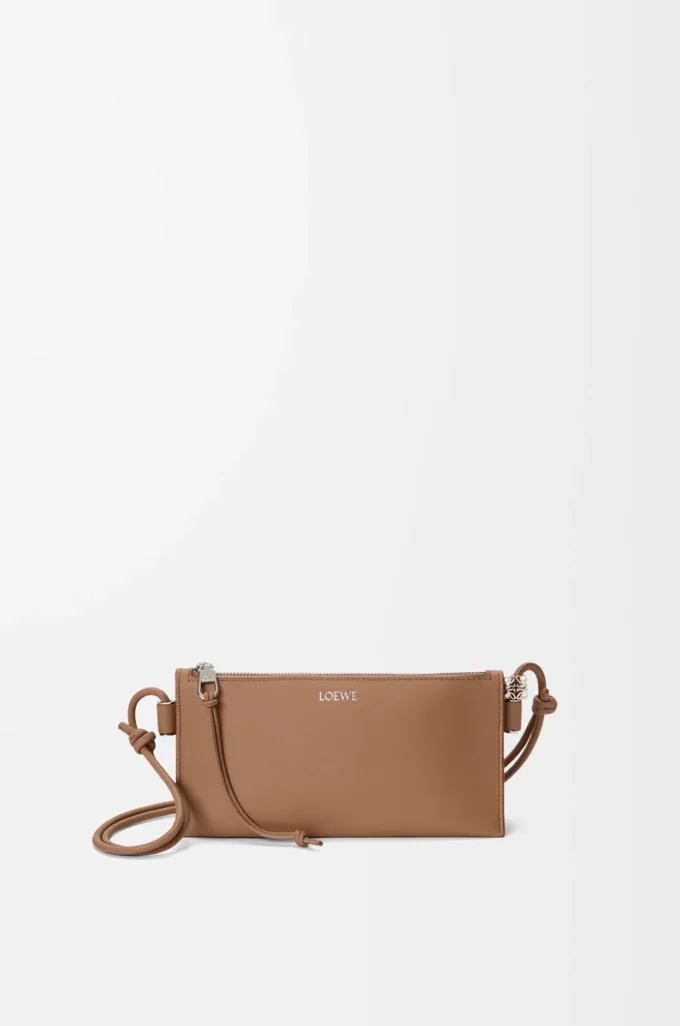 Joya pouch in nappa calfskin Mocha Joya pouch in nappa calfskin Mocha