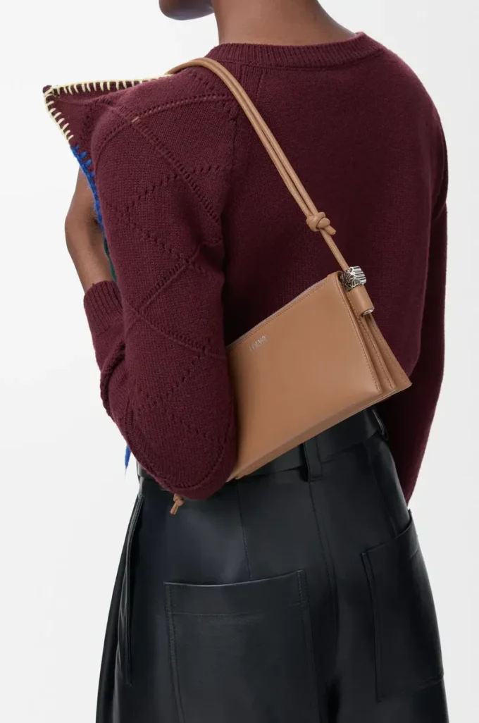 Joya pouch in nappa calfskin Mocha Joya pouch in nappa calfskin Mocha