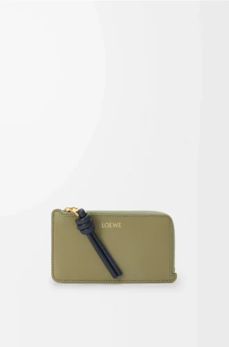 Knot coin cardholder in shiny nappa calfskin Eucalyptus/Deep Navy