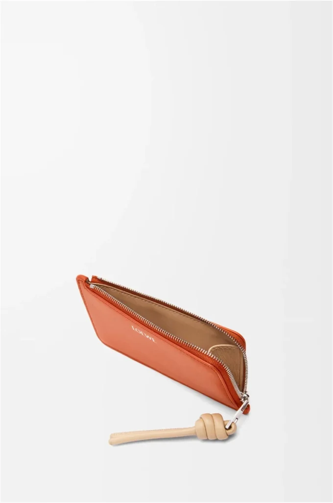 Knot coin cardholder in shiny nappa calfskin Maple/Papercraft