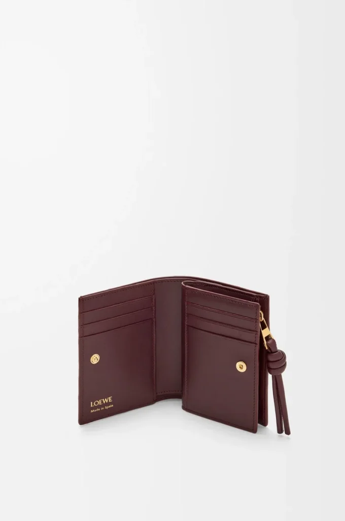 Knot compact wallet in eel Dark Burgundy