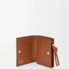 Knot compact wallet in shiny nappa calfskin Black/Squirrel Knot compact wallet in shiny nappa calfskin Black/Squirrel