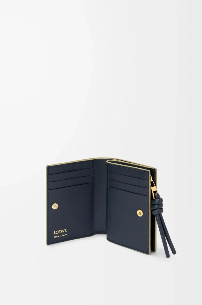Knot compact wallet in shiny nappa calfskin Eucalyptus/Deep Navy Knot compact wallet in shiny nappa calfskin Eucalyptus/Deep Navy