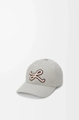 L patch cap in cotton Shell Grey