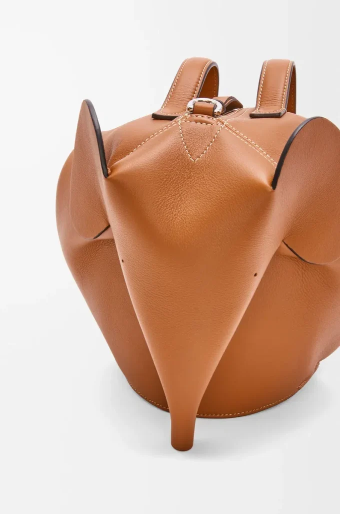 Large Elephant bag in classic calfskin Tan Large Elephant bag in classic calfskin Tan