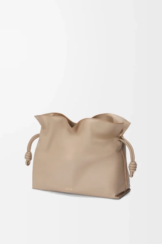 Large Flamenco clutch in nappa calfskin Sand Large Flamenco clutch in nappa calfskin Sand