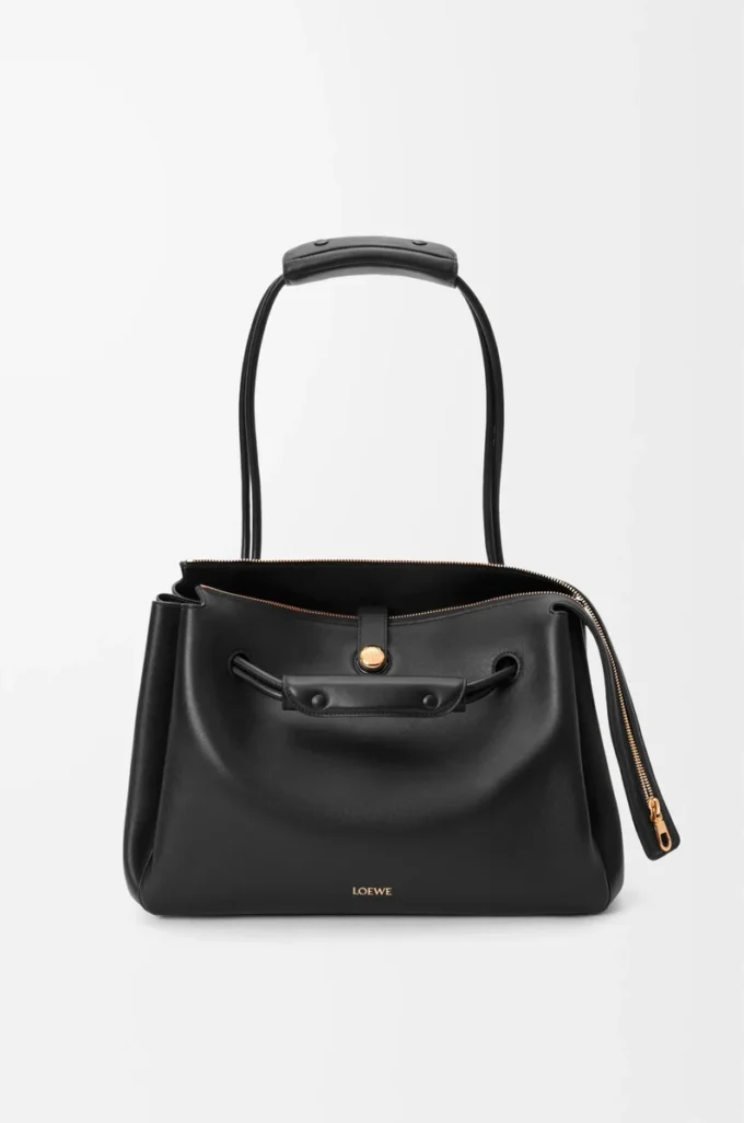 Large Madrid bag in supple calfskin Black Large Madrid bag in supple calfskin Black