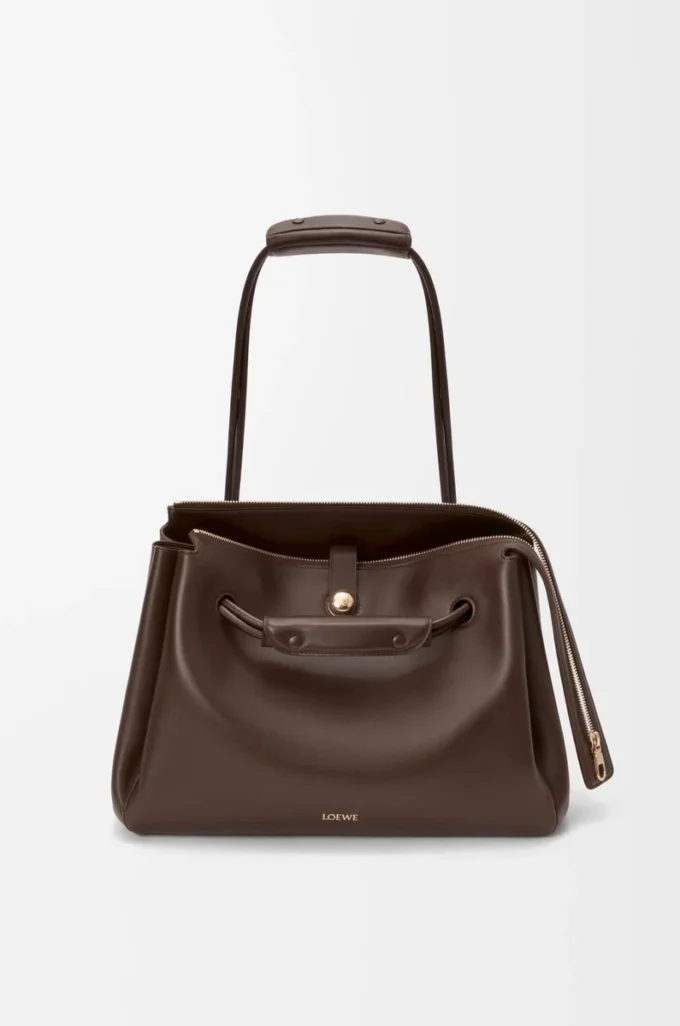 Large Madrid bag in supple calfskin Dark Chestnut Large Madrid bag in supple calfskin Dark Chestnut