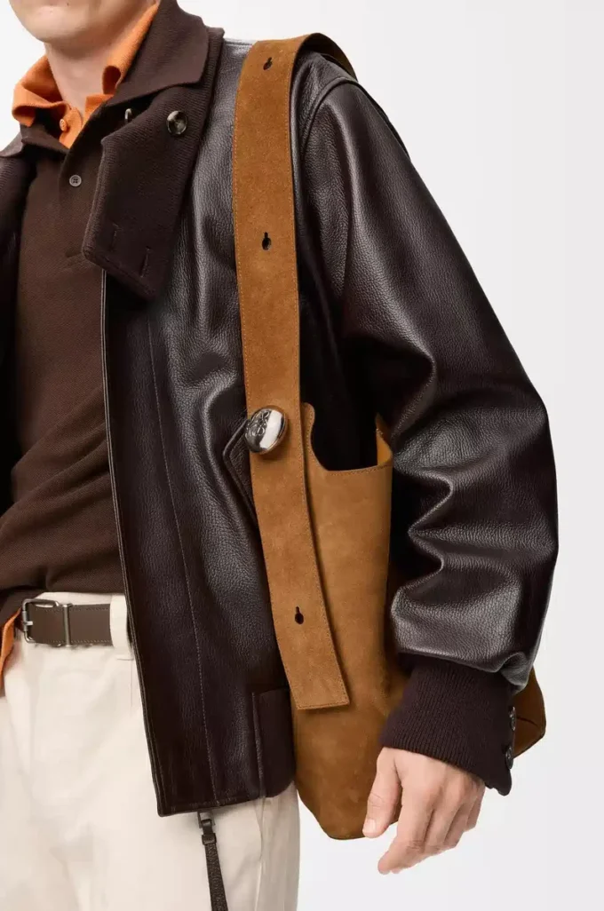 Large Pebble bucket bag in suede calfskin Tobacco Large Pebble bucket bag in suede calfskin Tobacco