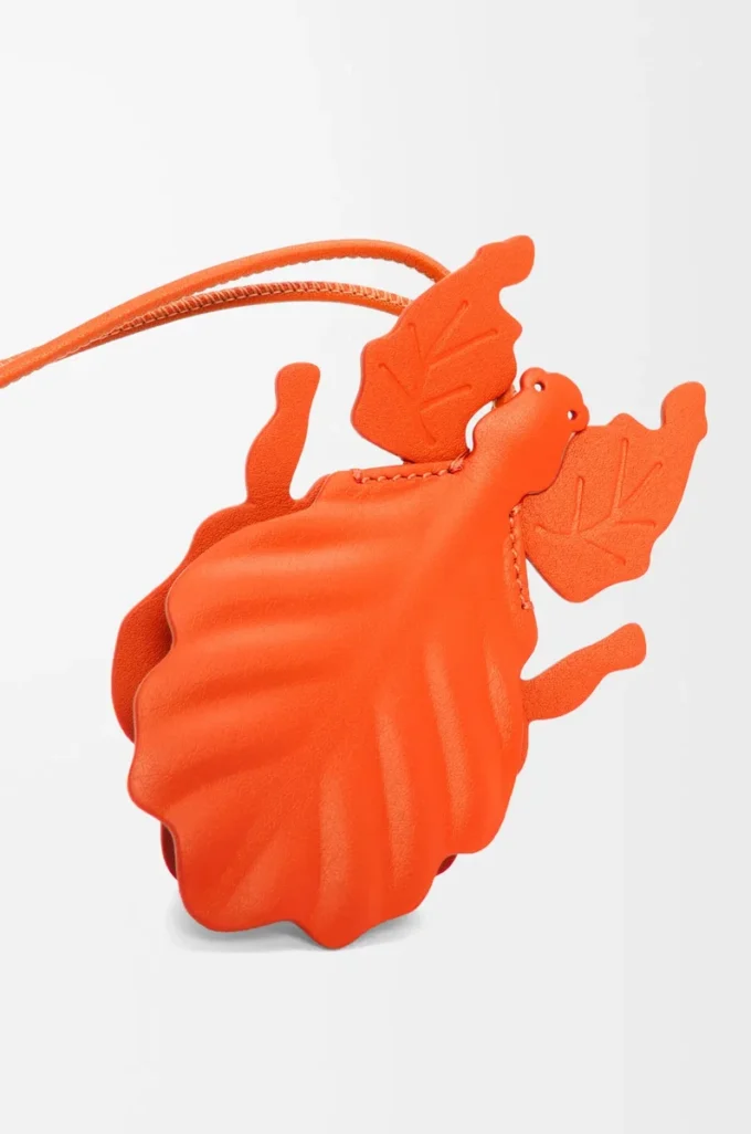 Leaf insect keyfob charm in classic calfskin Vivid Orange Leaf insect keyfob charm in classic calfskin Vivid Orange