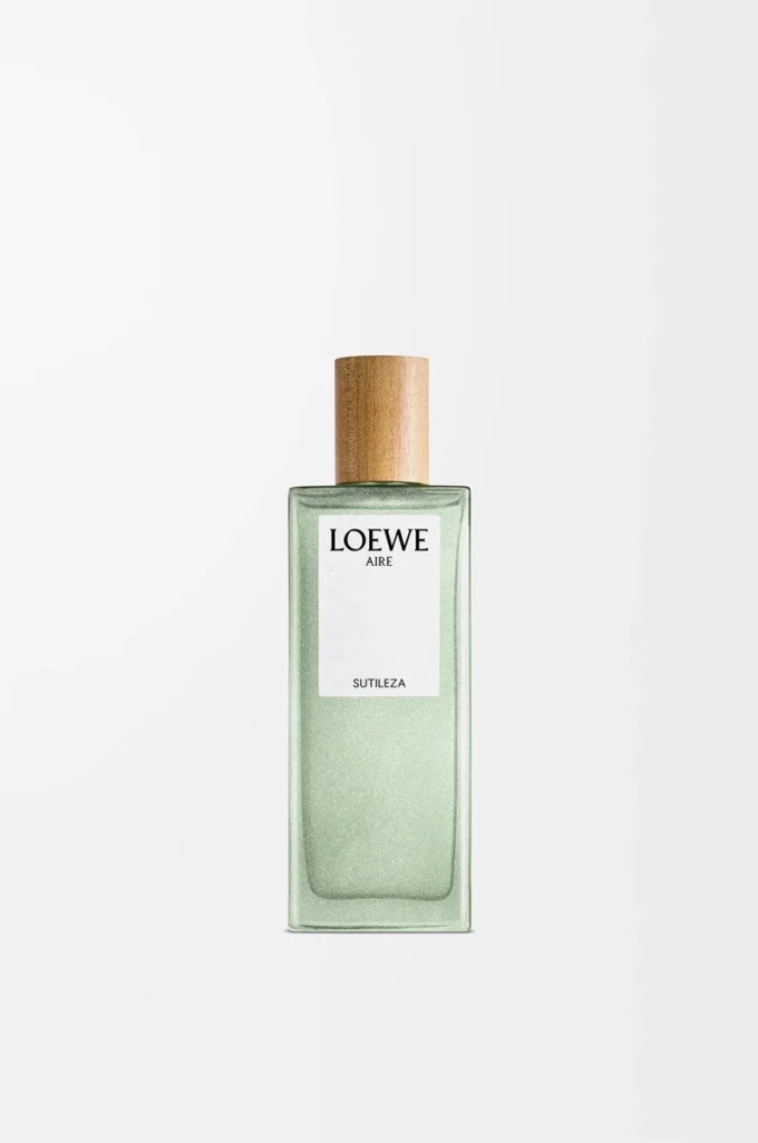 LOEWE Aire Sutileza Eau de Toilette 50ml Colourless LOEWE Aire Sutileza Eau de Toilette 50ml Colourless