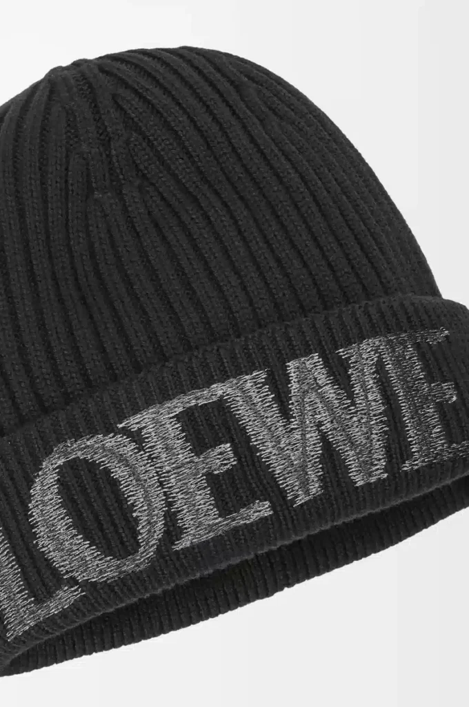 LOEWE beanie in wool Black LOEWE beanie in wool Black