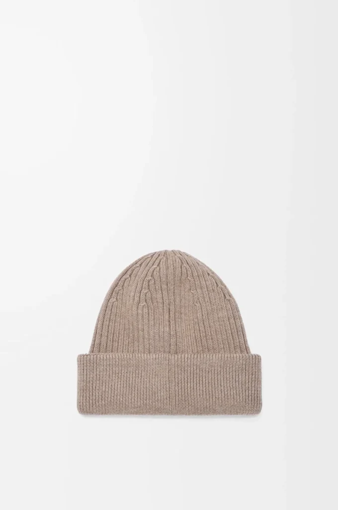 LOEWE beanie in wool Dark Beige