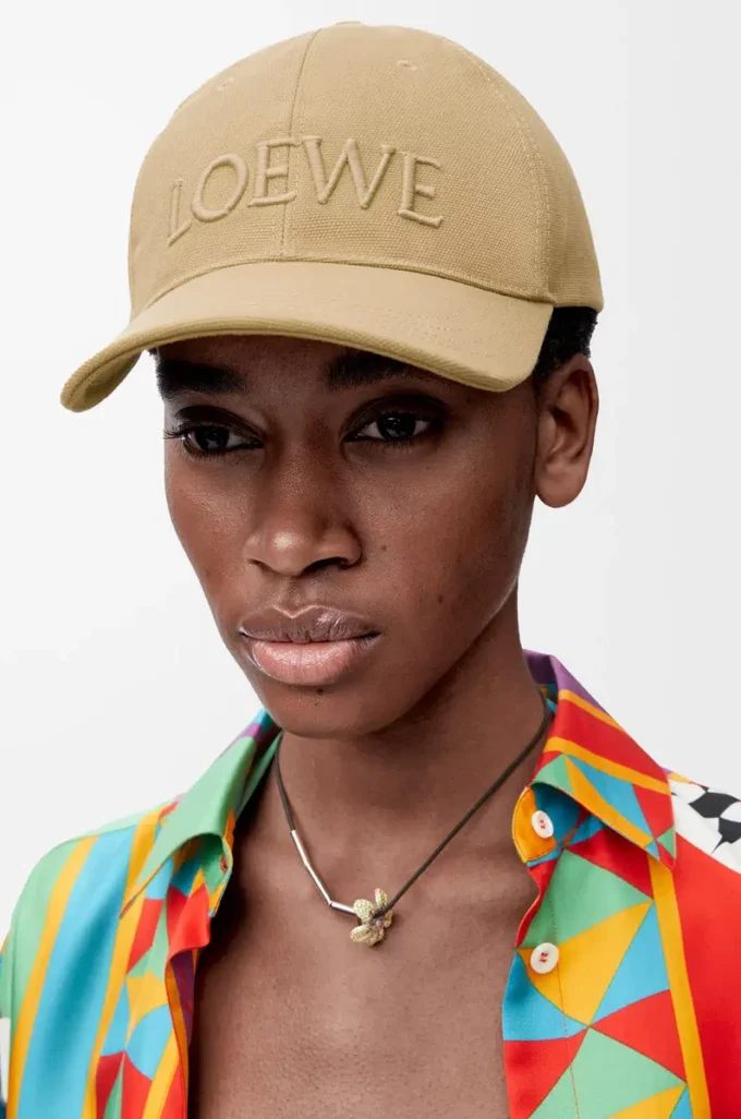 LOEWE cap in canvas Sand LOEWE cap in canvas Sand