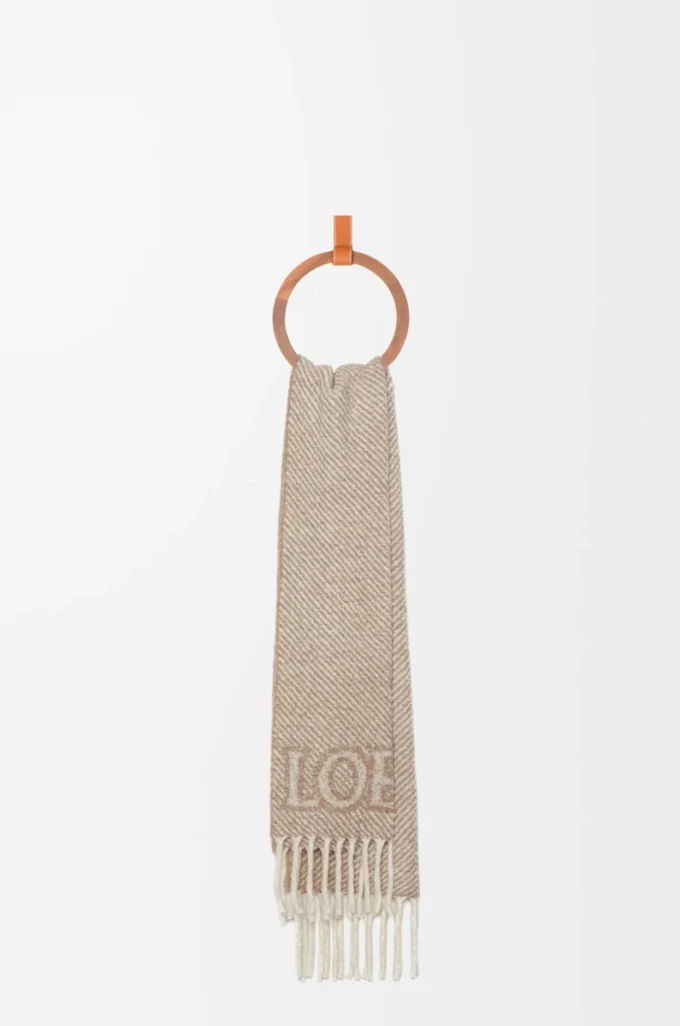 LOEWE scarf in alpaca and wool blend Beige/Ecru LOEWE scarf in alpaca and wool blend Beige/Ecru