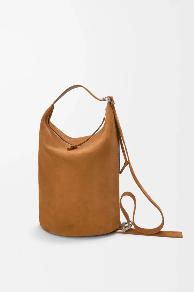 Loop bucket in suede calfskin Tobacco Loop bucket in suede calfskin Tobacco