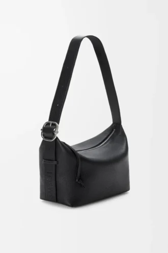 Loop hobo in supple grained calfskin Black
