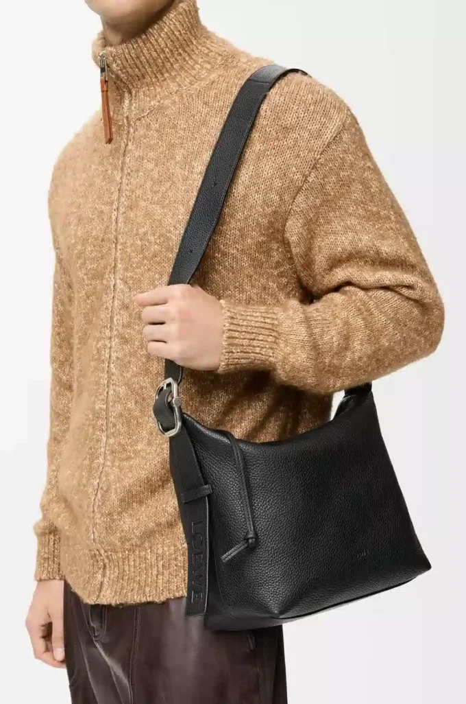 Loop hobo in supple grained calfskin Black Loop hobo in supple grained calfskin Black