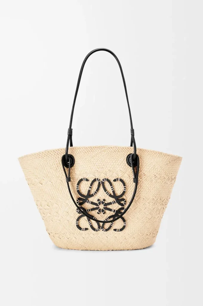 Medium Anagram Basket bag in iraca palm and calfskin Natural/Black