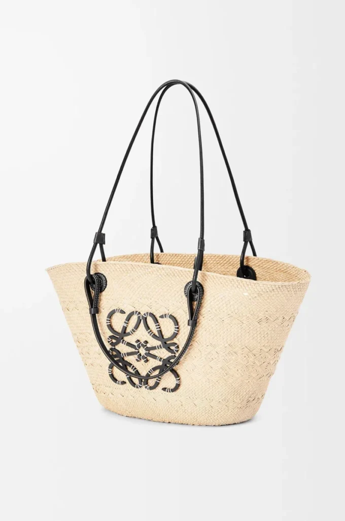Medium Anagram Basket bag in iraca palm and calfskin Natural/Black