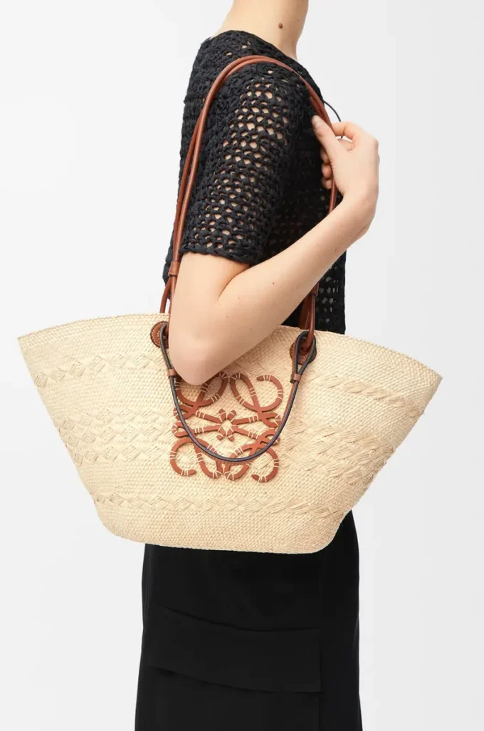 Medium Anagram Basket bag in iraca palm and calfskin Natural/Tan