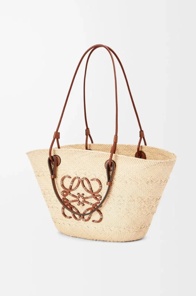 Medium Anagram Basket bag in iraca palm and calfskin Natural/Tan