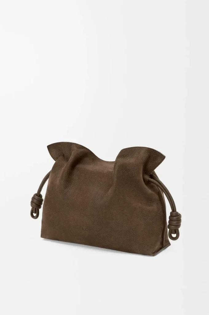 Medium Flamenco clutch in grained nubuck Tundra