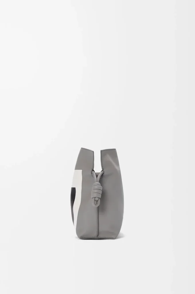 Medium Flamenco clutch in nappa calfskin Grey/Light Ghost Medium Flamenco clutch in nappa calfskin Grey/Light Ghost