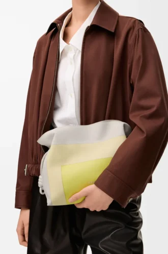 Medium Flamenco clutch in nappa calfskin Pale Grey/Light Citrine