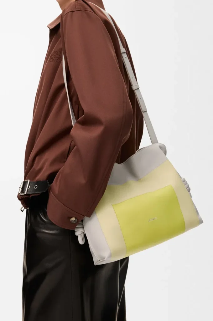 Medium Flamenco clutch in nappa calfskin Pale Grey/Light Citrine