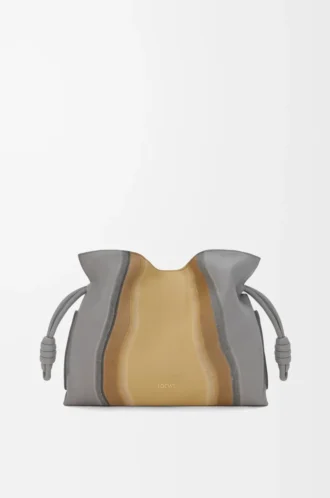 Medium Flamenco clutch Landscape in nappa calfskin Sparkling Grey/Butter