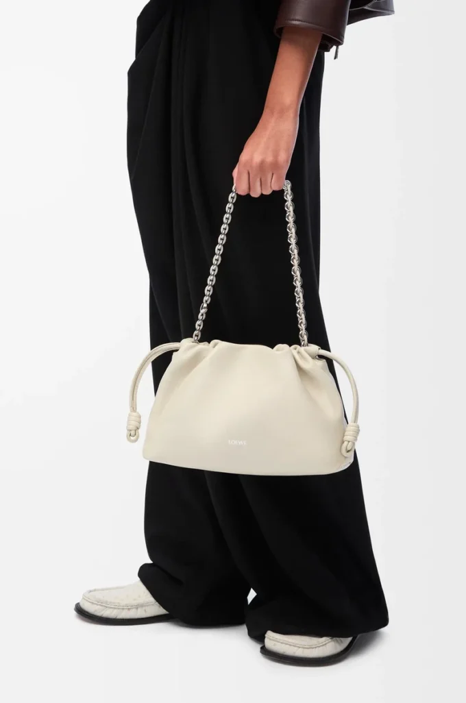 Medium Flamenco purse in mellow nappa lambskin Sea Salt Medium Flamenco purse in mellow nappa lambskin Sea Salt