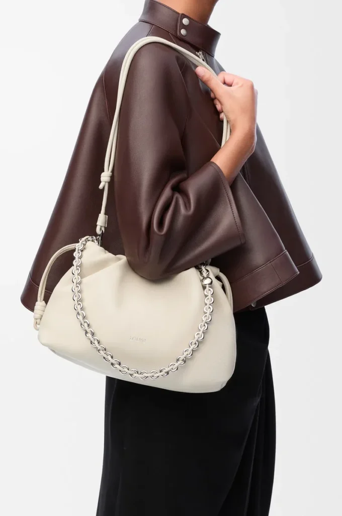 Medium Flamenco purse in mellow nappa lambskin Sea Salt Medium Flamenco purse in mellow nappa lambskin Sea Salt